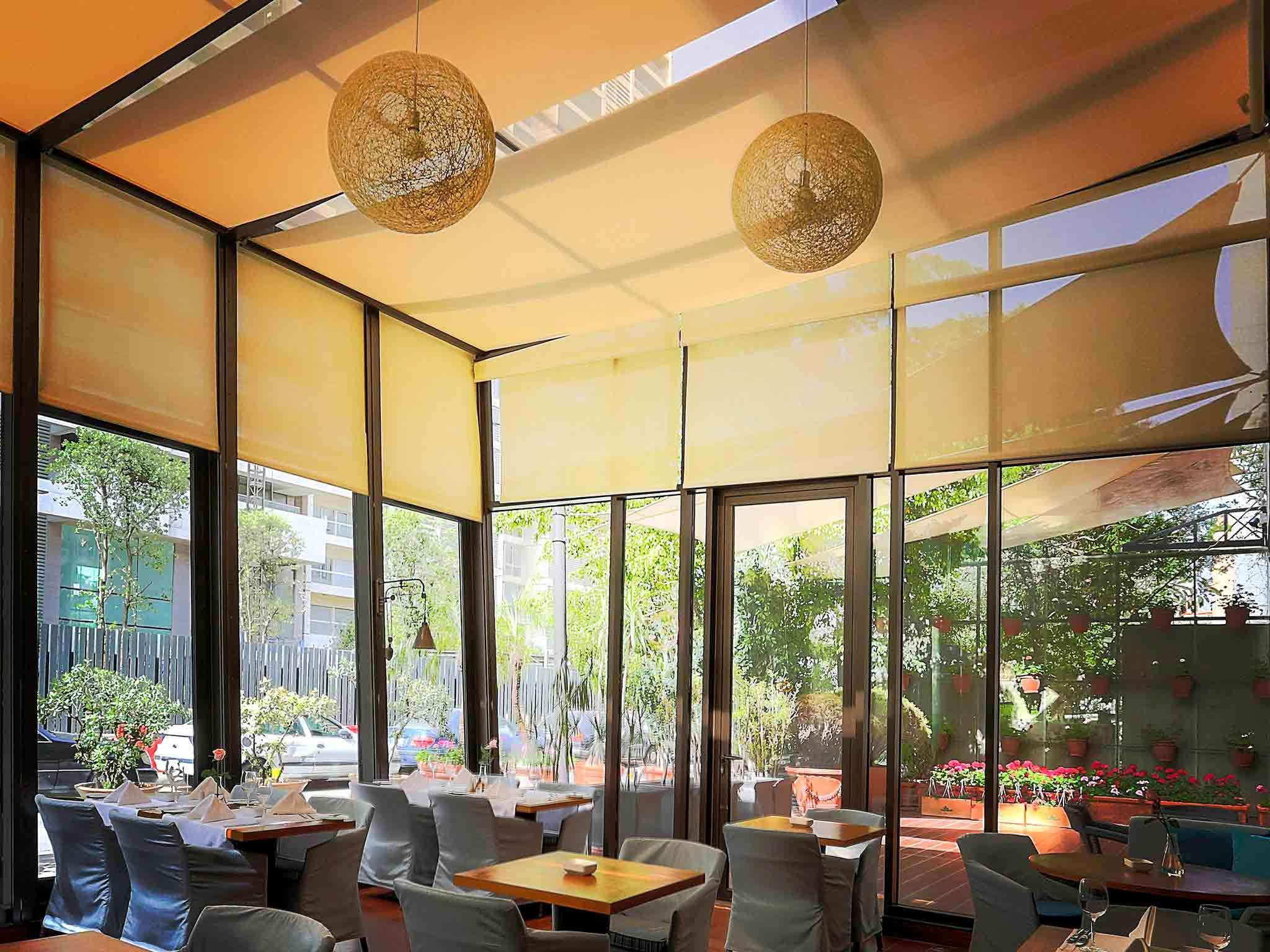 Hotel Sofitel Beirut Le Gabriel Extérieur photo